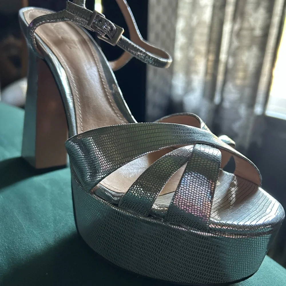 SCHUTZ Shiny Silver Platform Sandals